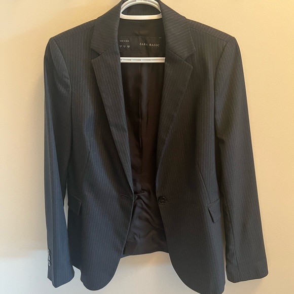 Zara blazer - size Small, grey pinstripe - Picture 2 of 5